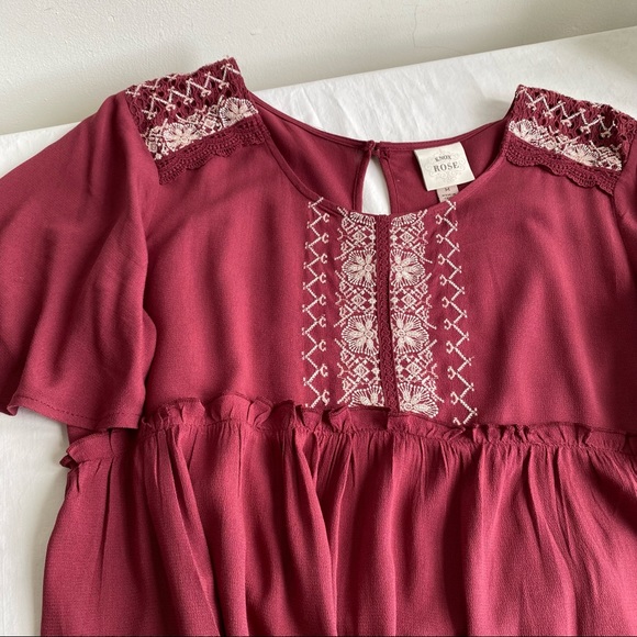 Knox Rose Embroidered BoHo Top - Picture 4 of 11
